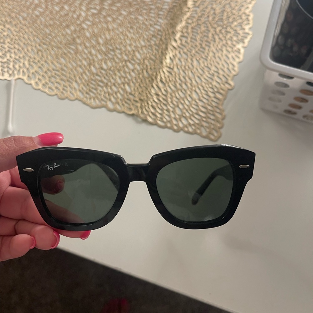 State Street Ray-Bans Black